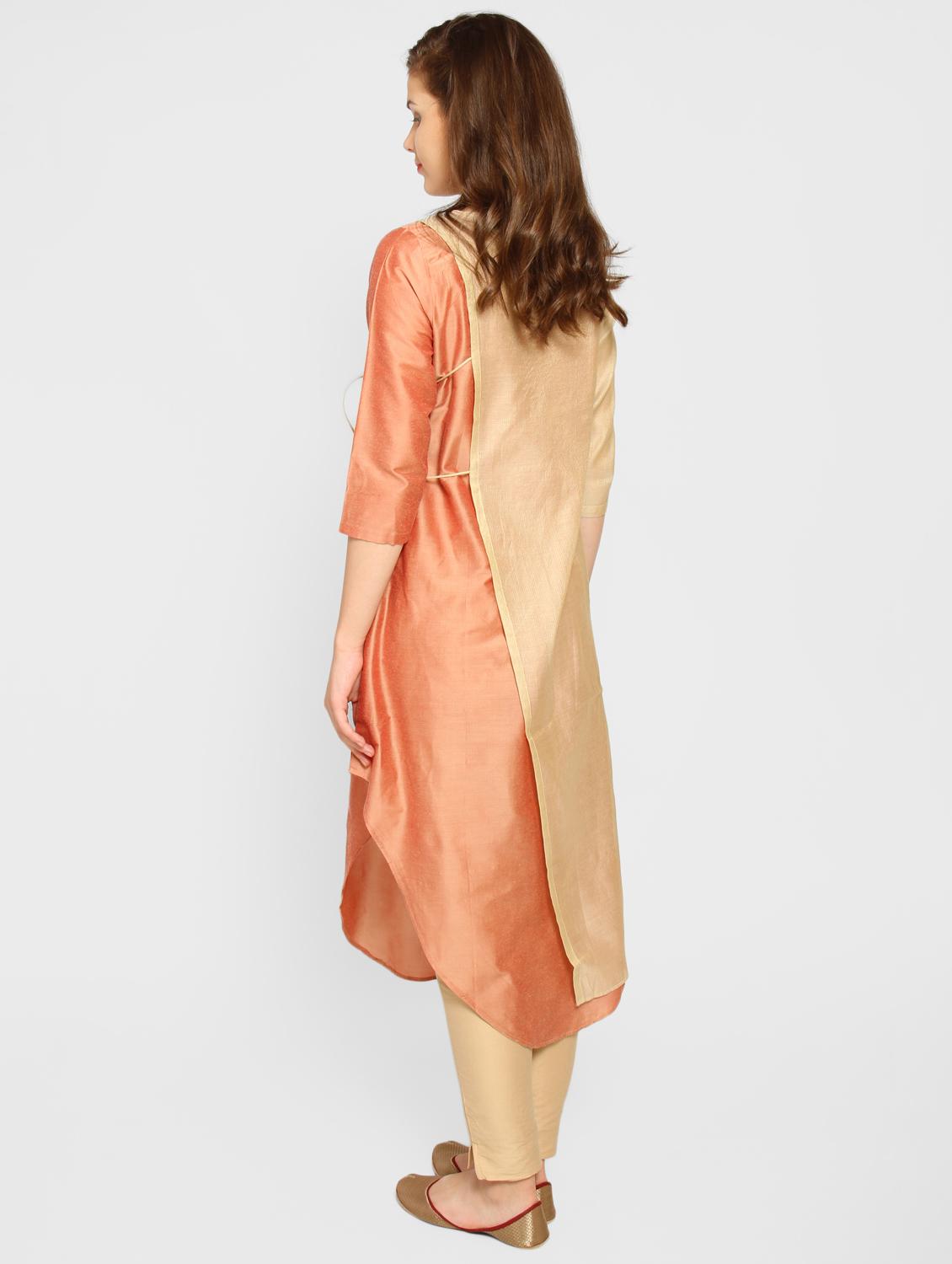 Asymmetric chanderi layered kurta - 15942292 - Zoom Image - 3