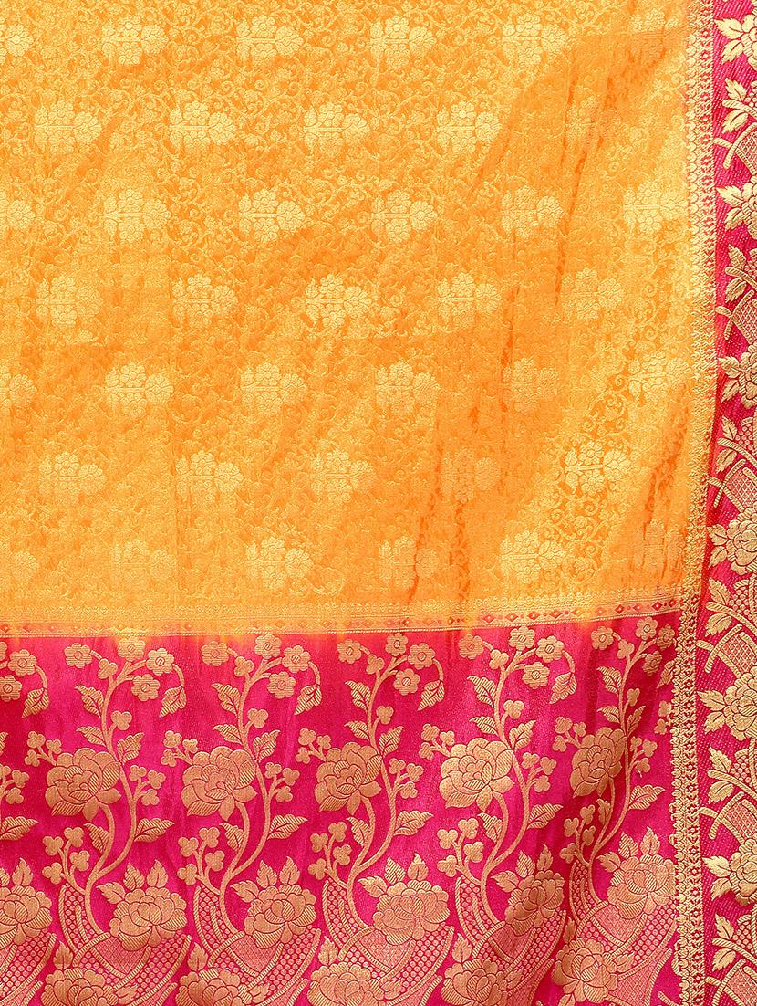 floral woven saree with blouse - 15942840 - Zoom Image - 3