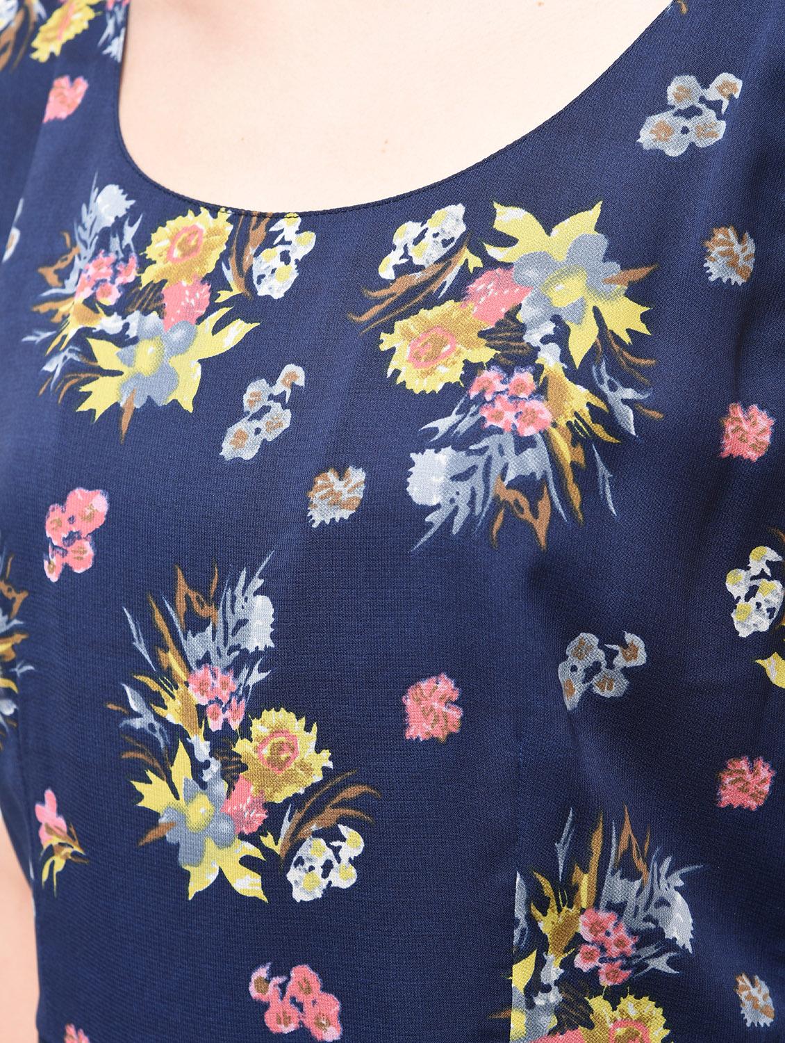 sleeveless floral flared dress - 15946334 - Zoom Image - 6