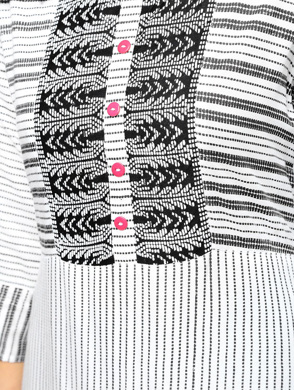 embroidered straight kurta - 15950706 - Zoom Image - 6