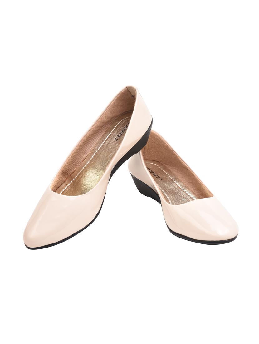 beige slip on wedges - 15958337 - Zoom Image - 3