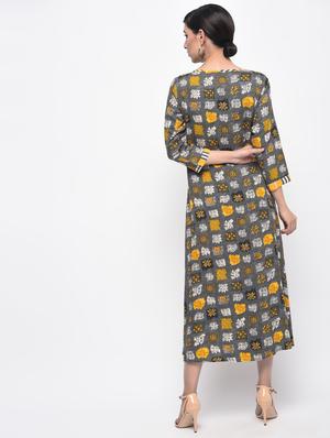 A-line printed dress - 15961867 - Standard Image - 3