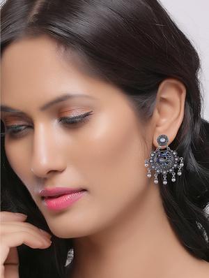 silver metal jhumka earring - 15997093 - Standard Image - 3
