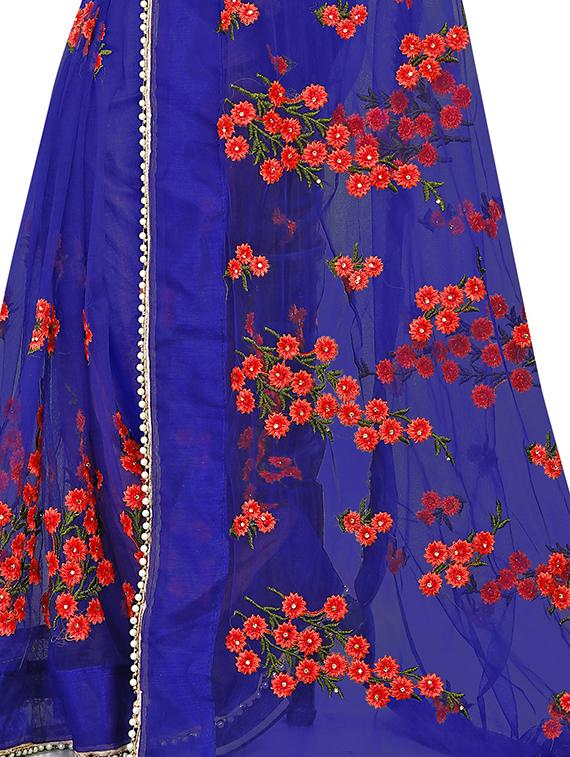 floral royal blue embroidered saree with blouse - 16003973 - Zoom Image - 3