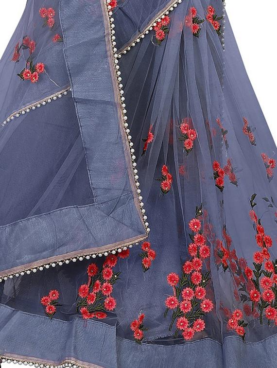 floral grey embroidered saree with blouse - 16003976 - Zoom Image - 3