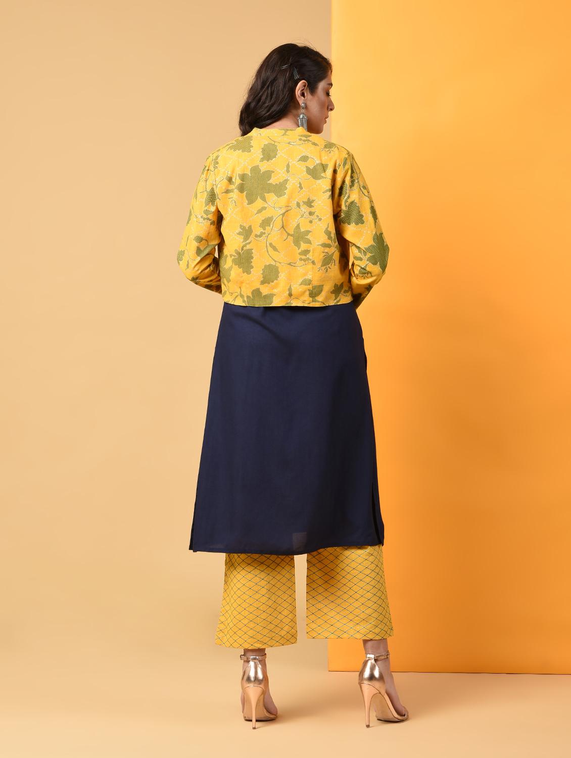 straight kurta with printed jacket - 16009417 - Zoom Image - 3