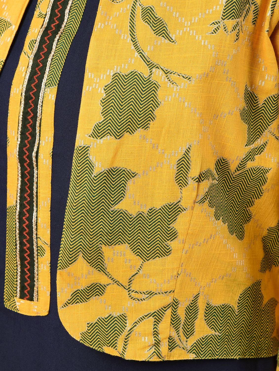 straight kurta with printed jacket - 16009417 - Zoom Image - 6
