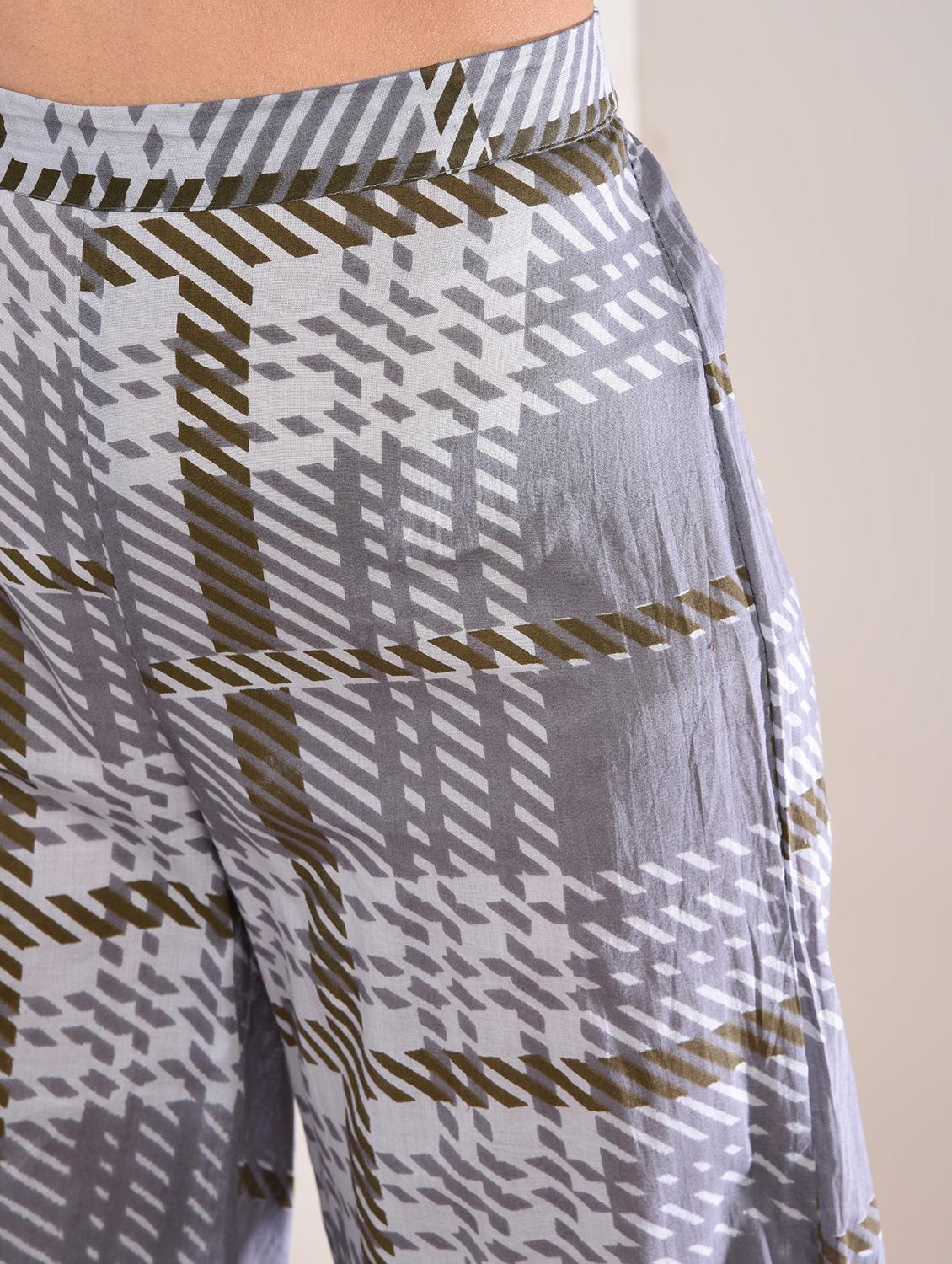 Kaantha asymmetric kurta palazzo set with tassels - 16011132 - Zoom Image - 6