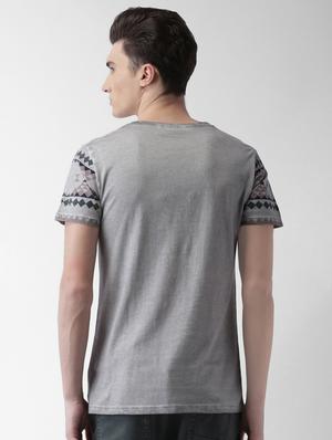 grey geometric printed tshirt - 16013660 - Standard Image - 3