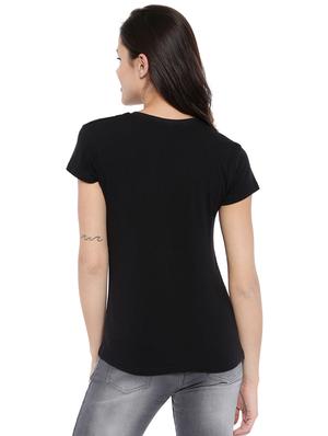 v-neck short sleeved tee - 16049928 - Standard Image - 3
