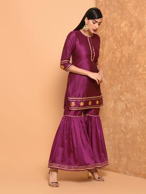 gota patti purple straight kurta - 16057242 - Standard Image - 3