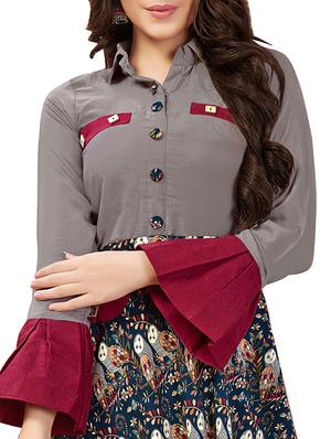 conversational printed flared kurta - 16079231 - Standard Image - 3
