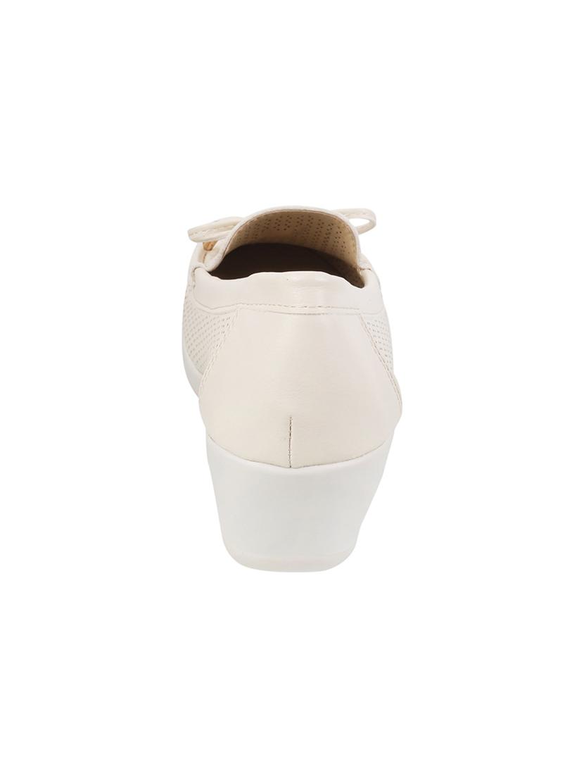 beige slip on wedges - 16083003 - Zoom Image - 3