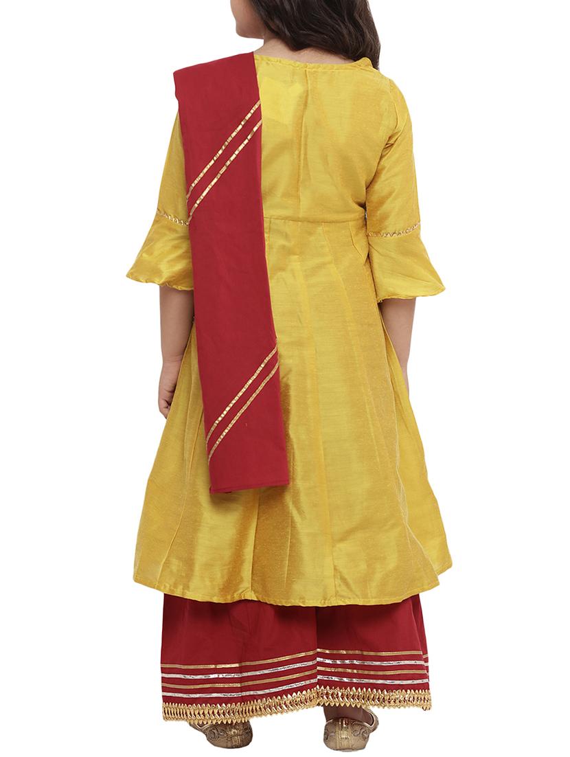 yellow cotton suit set - 16128718 - Zoom Image - 3