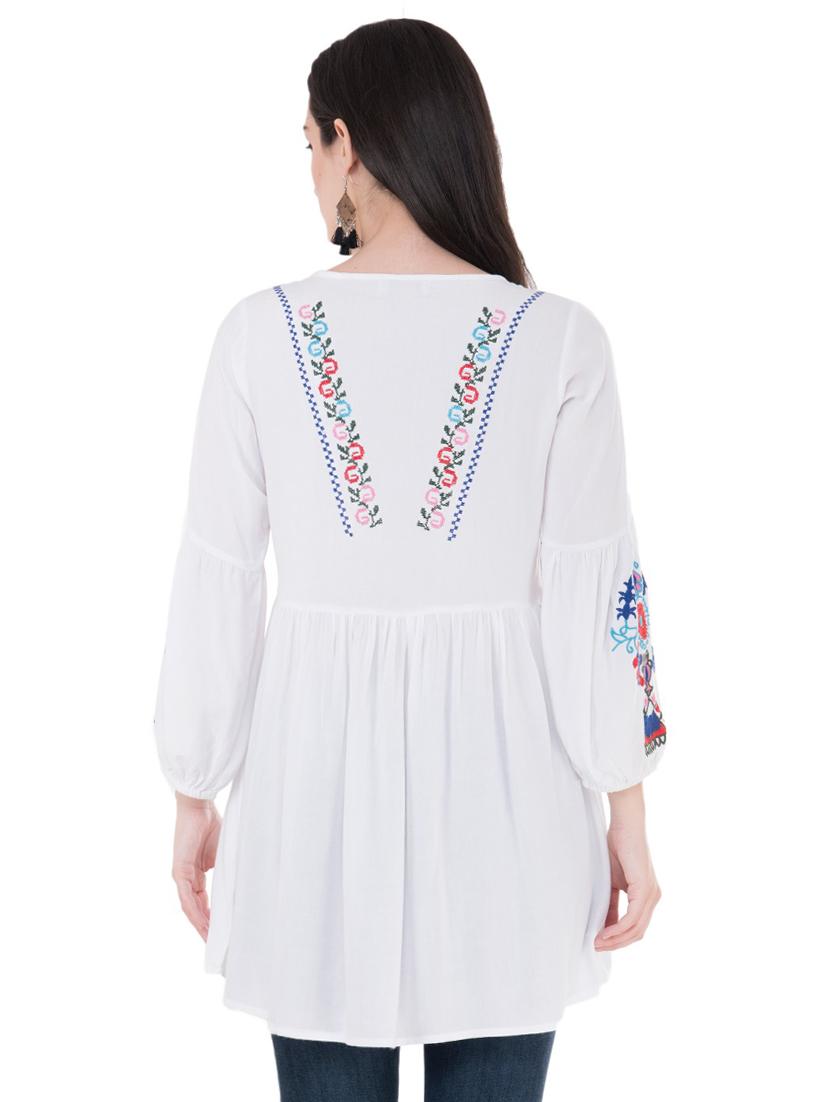embroidered gathered top - 16134997 - Zoom Image - 3