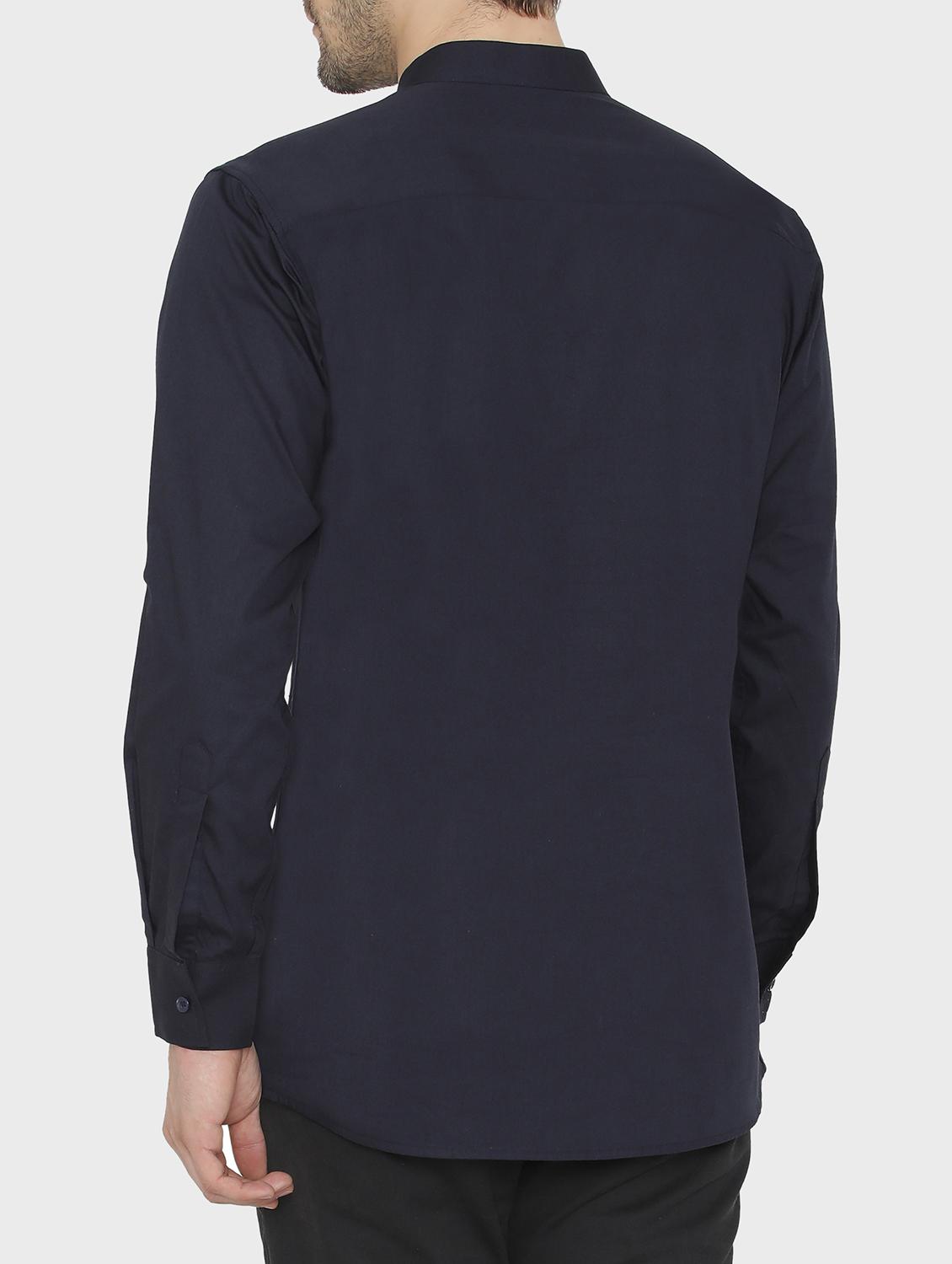 blue solid casual shirt - 16157522 - Zoom Image - 3
