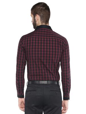 maroon checkered casual shirt - 16167155 - Standard Image - 3