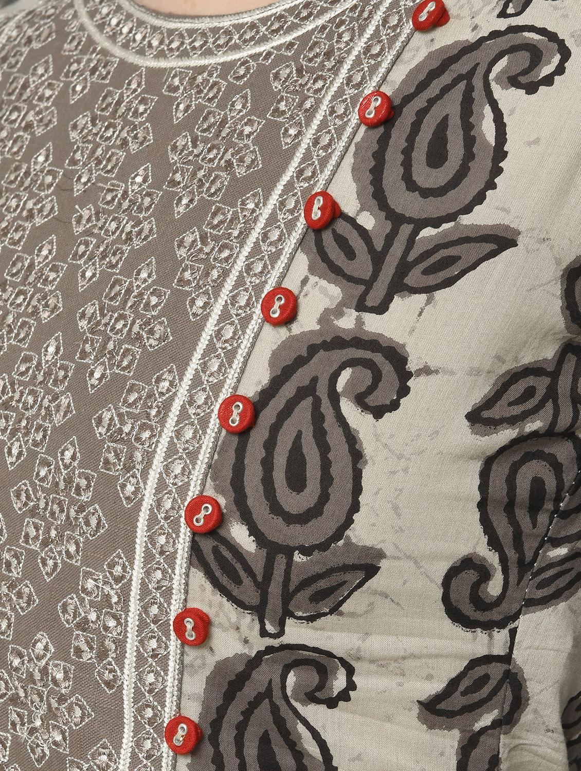 batik embroidered straight kurta - 16167299 - Zoom Image - 6