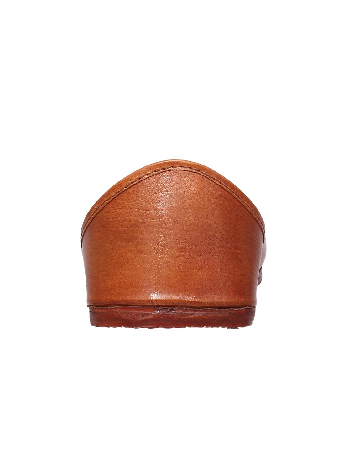 brown leather slip on jutis - 16169430 - Zoom Image - 3