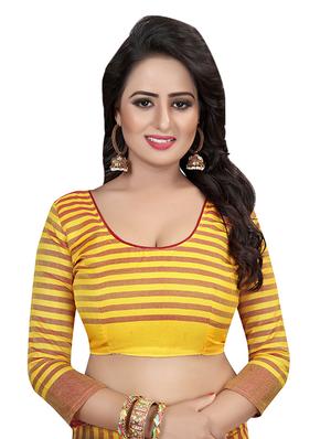 contrast checkered woven saree with blouse - 16171944 - Standard Image - 3