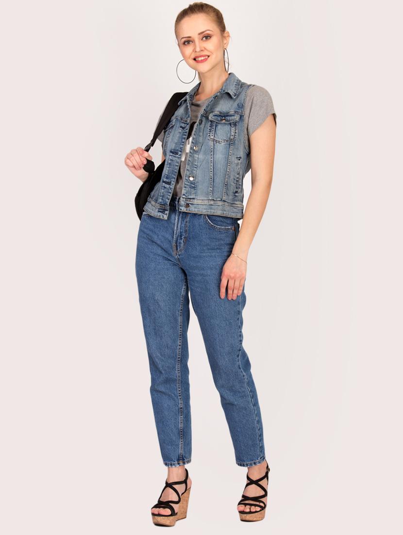 sleeveless button up denim jacket - 16187403 - Zoom Image - 3
