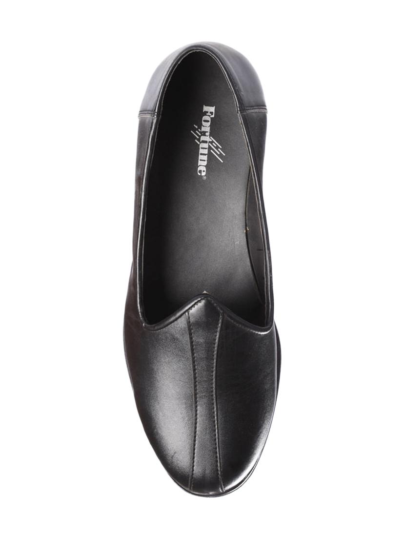 black leatherette slip on jutis - 16190802 - Zoom Image - 3