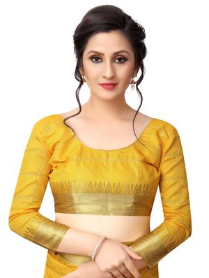 checkered woven saree with blouse - 16202729 - Standard Image - 3