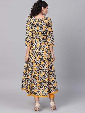 Geometric print flared kurta with pant set - 16215834 - Standard Image - 3