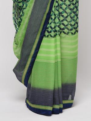 zari bordered printed saree with blouse - 16236730 - Standard Image - 3