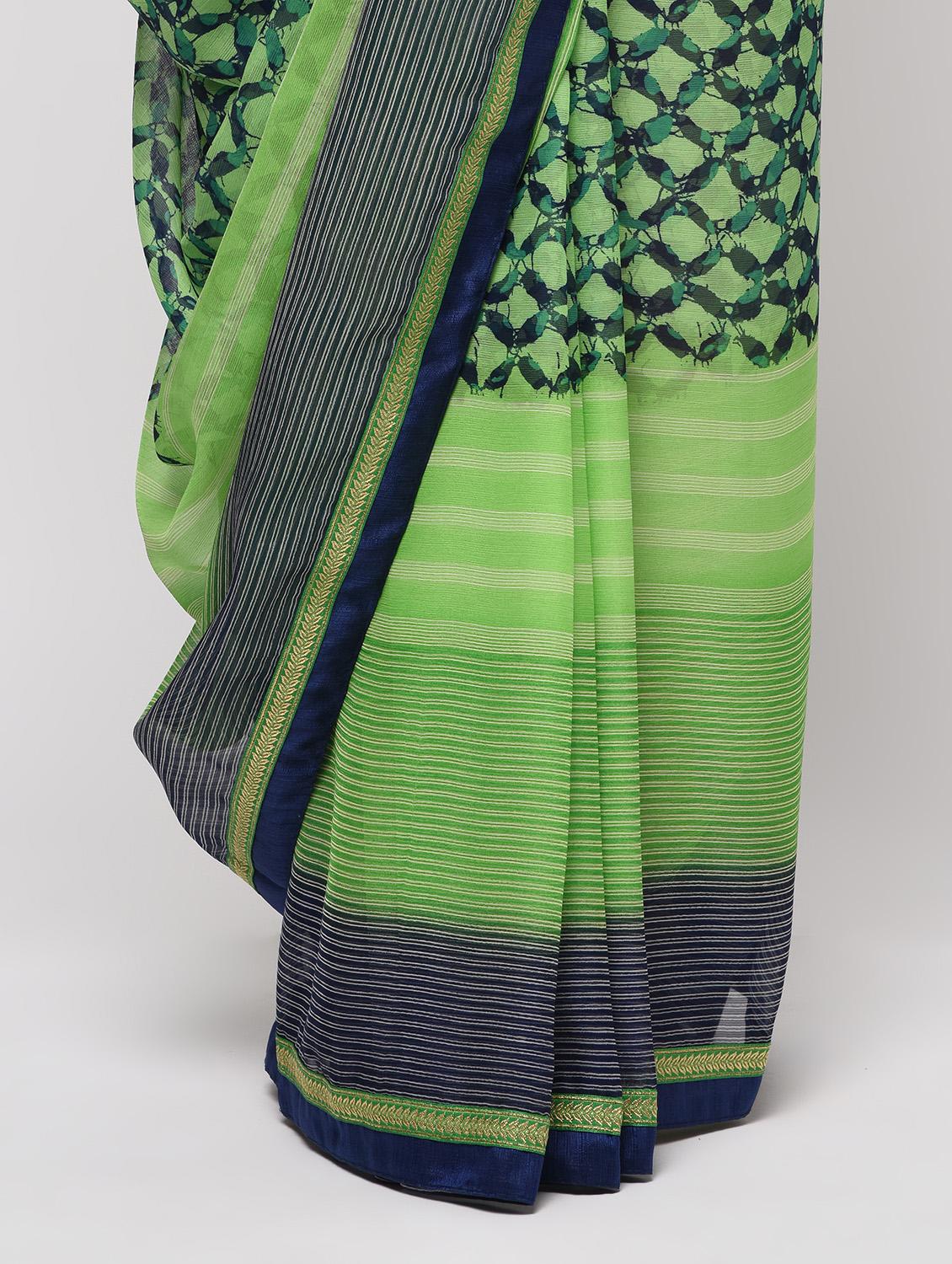 zari bordered printed saree with blouse - 16236730 - Zoom Image - 3