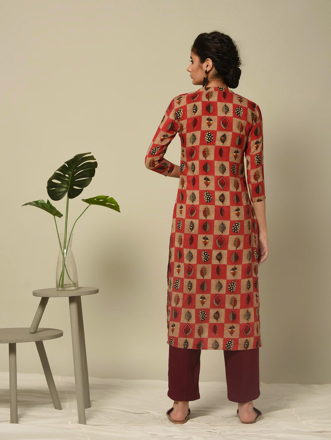 checkered printed straight kurta - 16245965 - Zoom Image - 3