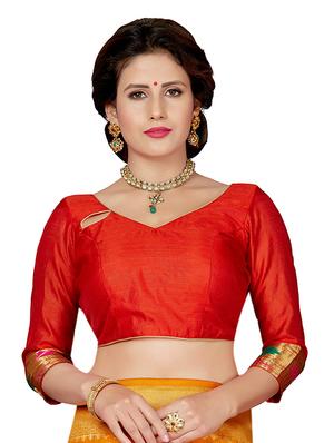 contrast zari border woven saree with blouse - 16256575 - Standard Image - 3