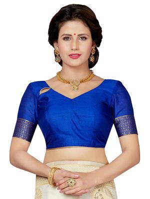 contrast zari border woven saree with blouse - 16256586 - Standard Image - 3