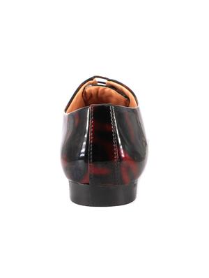 red patent leather lace-up oxfords - 16257469 - Standard Image - 3
