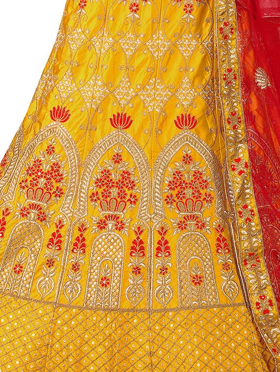 floral embroidered a-line lehenga - 16257510 - Zoom Image - 3