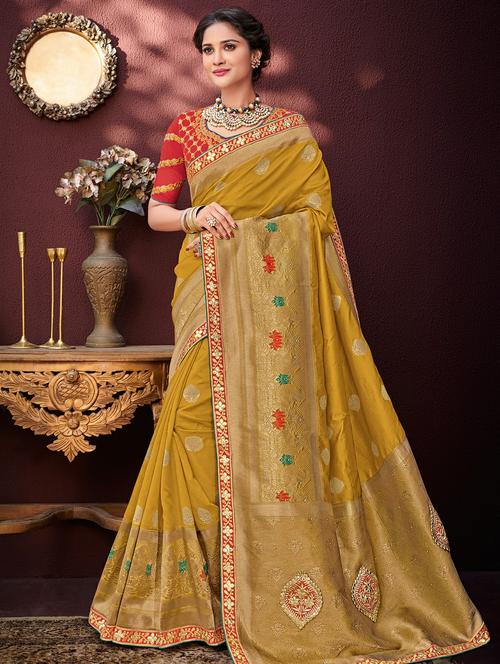 Self-design banarasi saree with blouse - 16259018 - Standard Image - 1