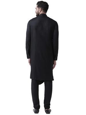 black solid long kurta - 16263311 - Standard Image - 3