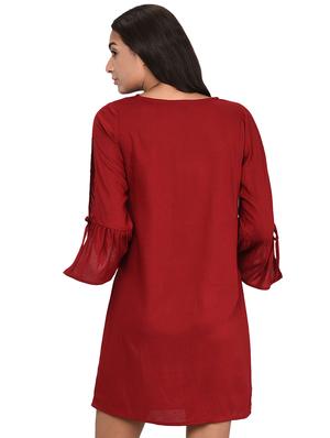 tie knot sleeved shift dress - 16265309 - Standard Image - 3