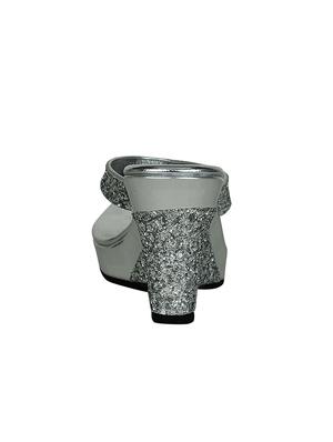 silver toe separator wedges - 16265629 - Standard Image - 3
