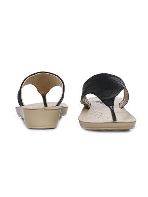 black toe separator flat slippers - 16267212 - Standard Image - 3