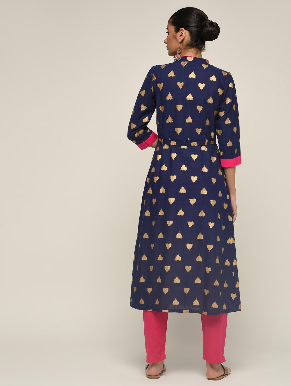 foil print flared kurta - 16271597 - Zoom Image - 3