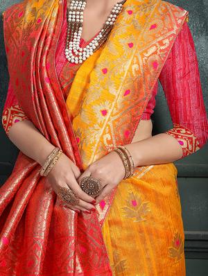 Zari banarasi saree with blouse - 16282124 - Standard Image - 3