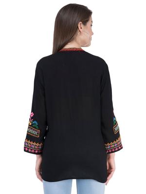 embroidered a-line kurti - 16282551 - Standard Image - 3