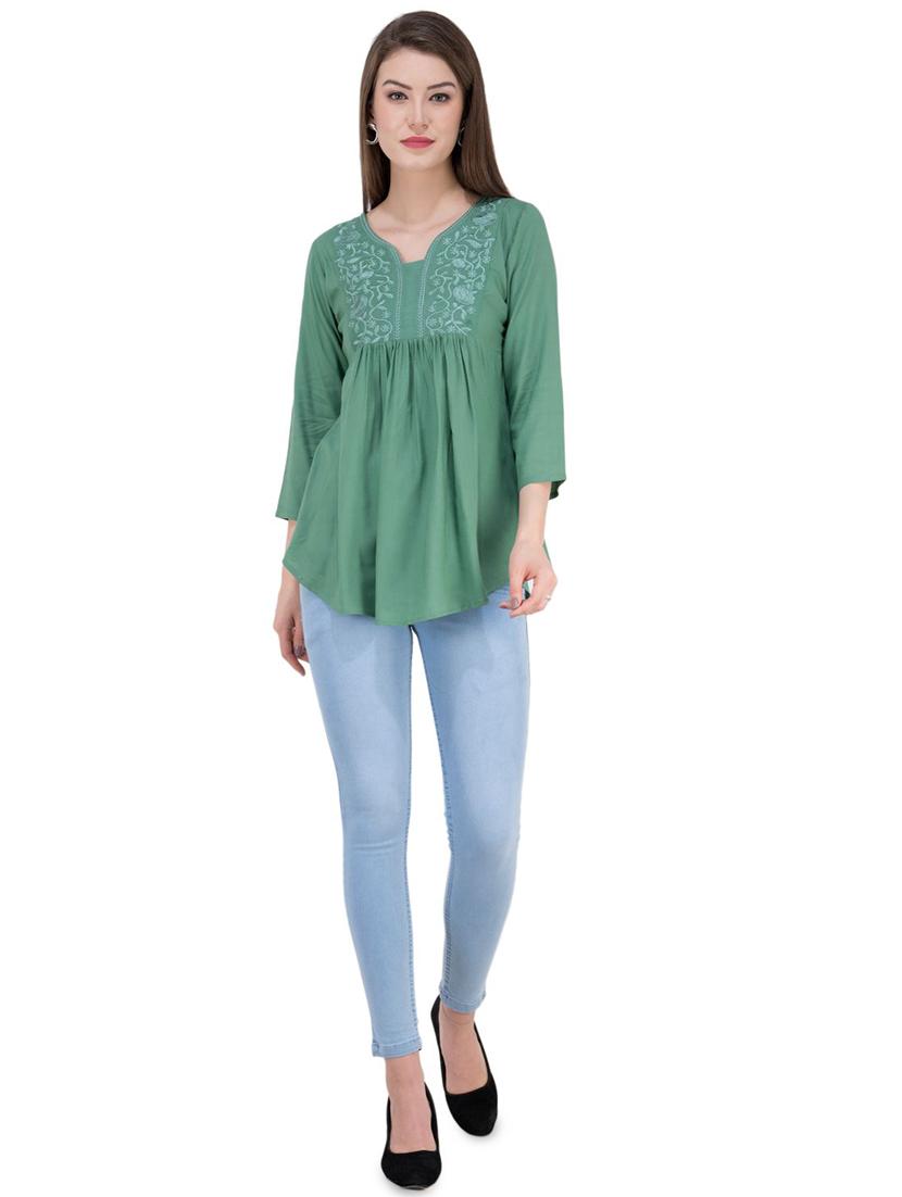 gather detail embroidered top - 16282553 - Zoom Image - 3