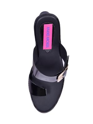 black one toe sandals - 16309753 - Standard Image - 3