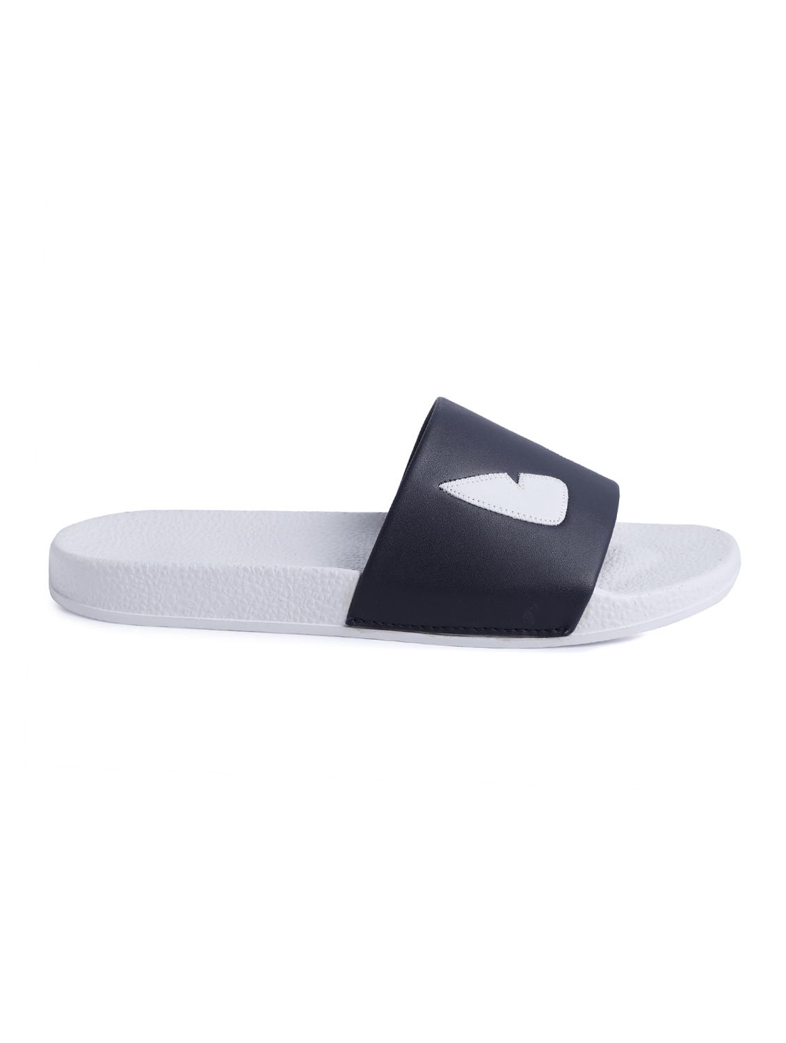 black leatherette slip on flip flops - 16310344 - Zoom Image - 3