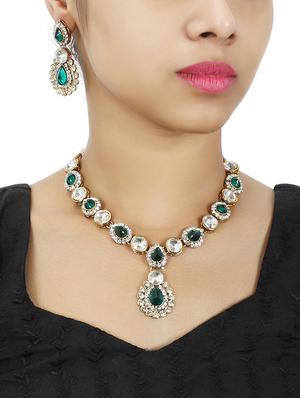 green brass short necklace - 16320411 - Standard Image - 3