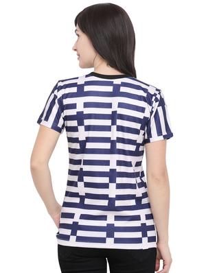 geometric print t-shirt - 16326161 - Standard Image - 3