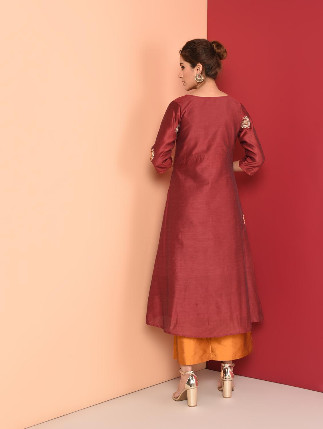 embroidered a-line kurta - 16350335 - Zoom Image - 3