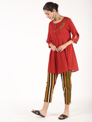 embroidered kurta with pant set - 16355757 - Standard Image - 3